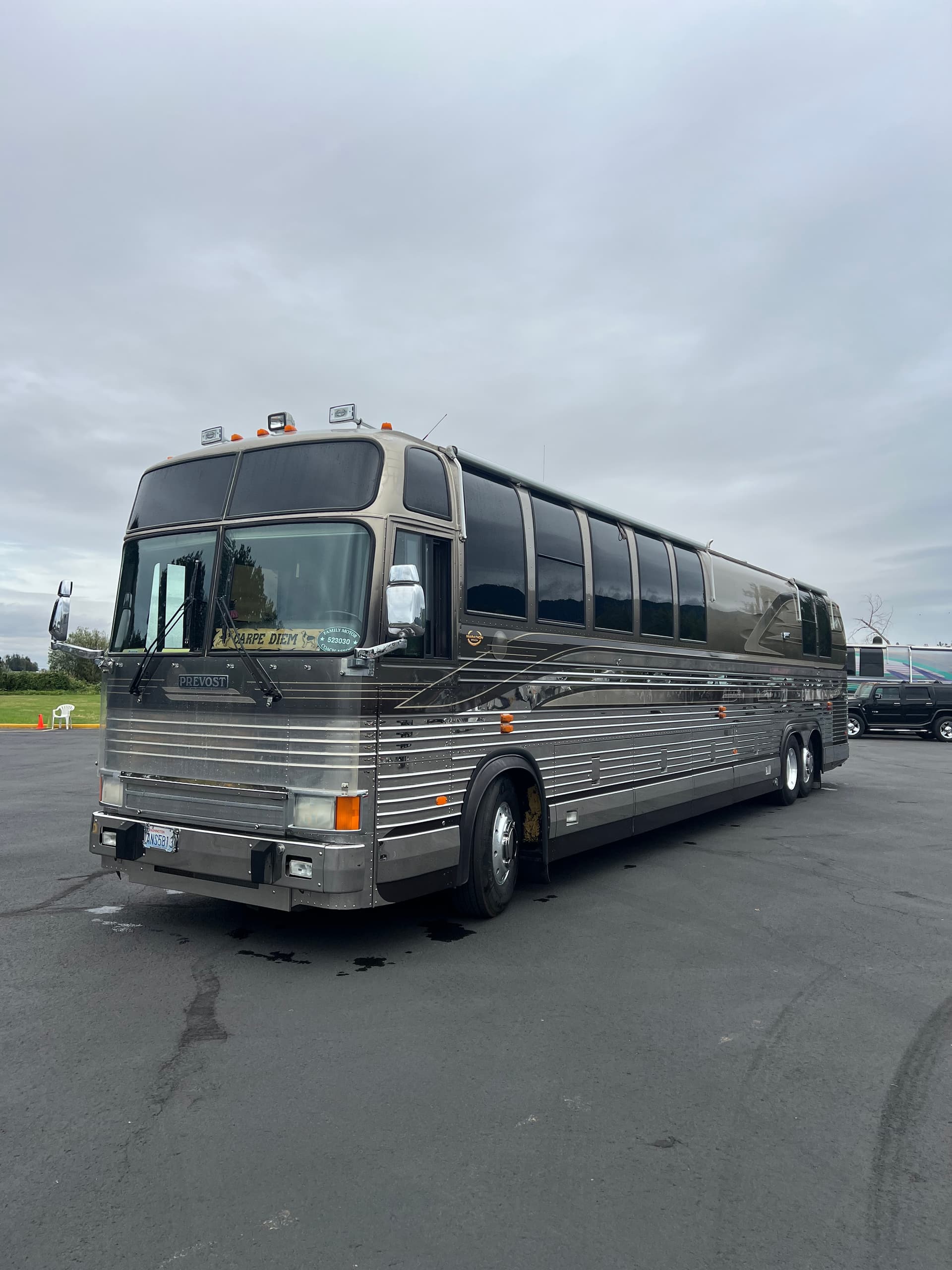 1999 Prevost XLV Marathon