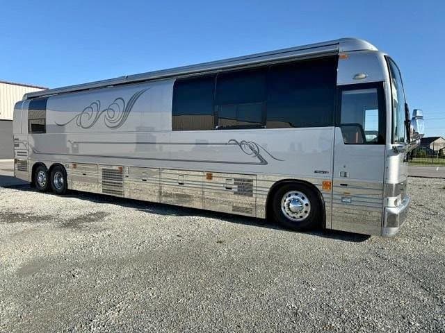 2007 Prevost Xlii