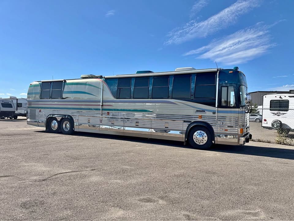 1995 Prevost Angola