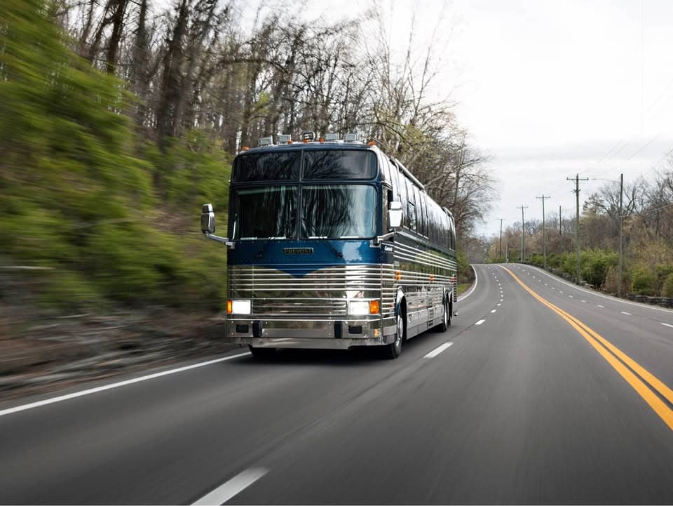 Charlie Sheen 1998 Prevost Marathon XL Tour Bus