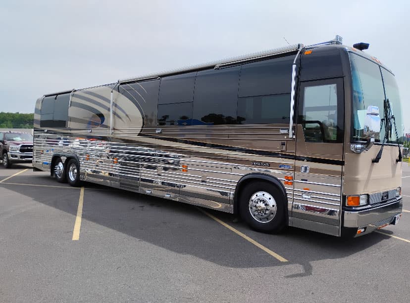 2002 Liberty Elegant Lady XLII Non Slide in Marion, AR