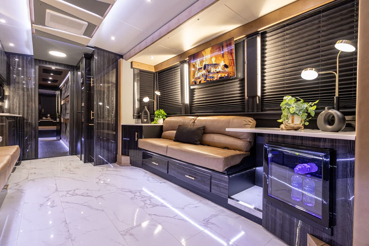 2026 Prevost 12 bunk entertainer